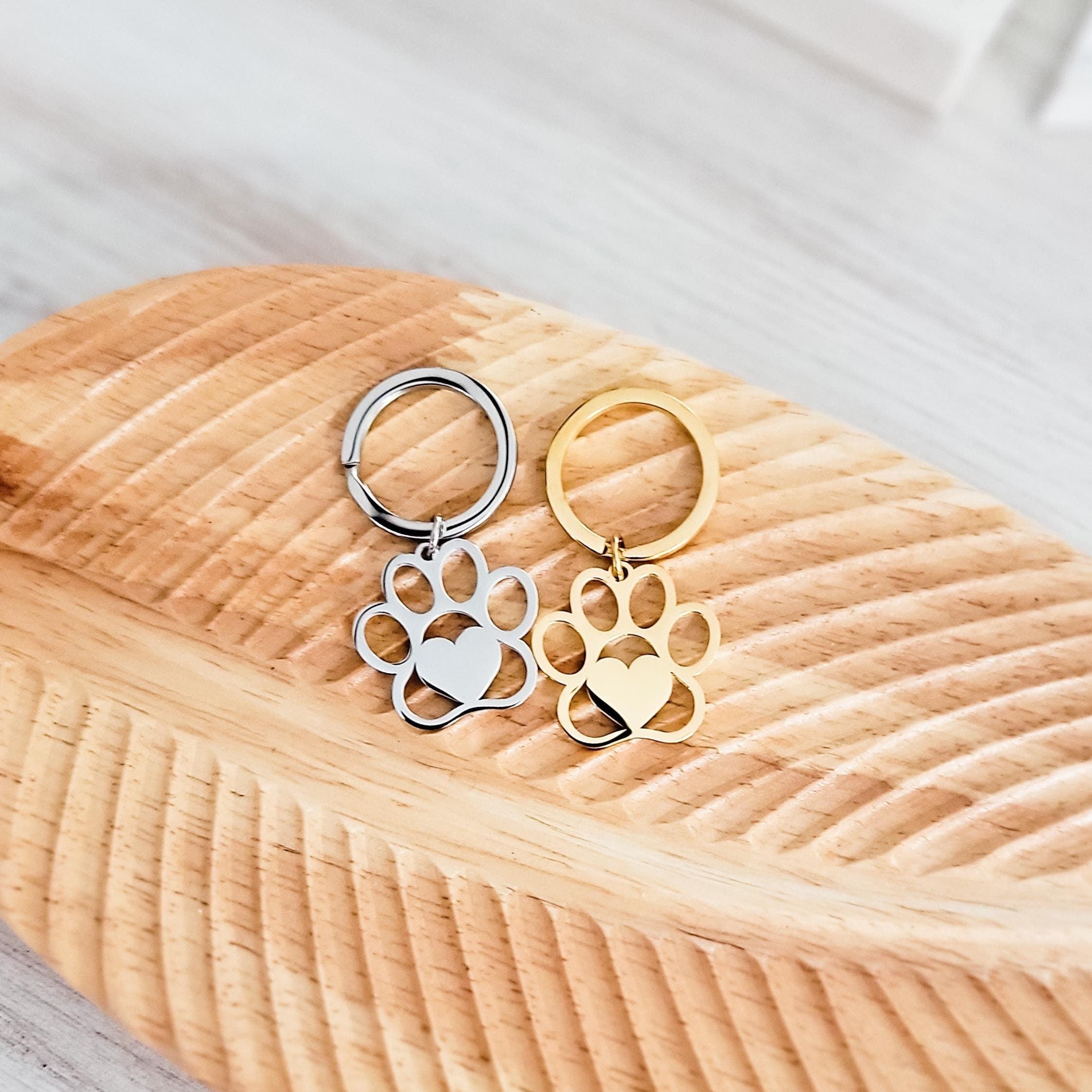 Paw Print Keychain (Silver or Gold), 1 Piece Total, Metal Blank 85 - 
