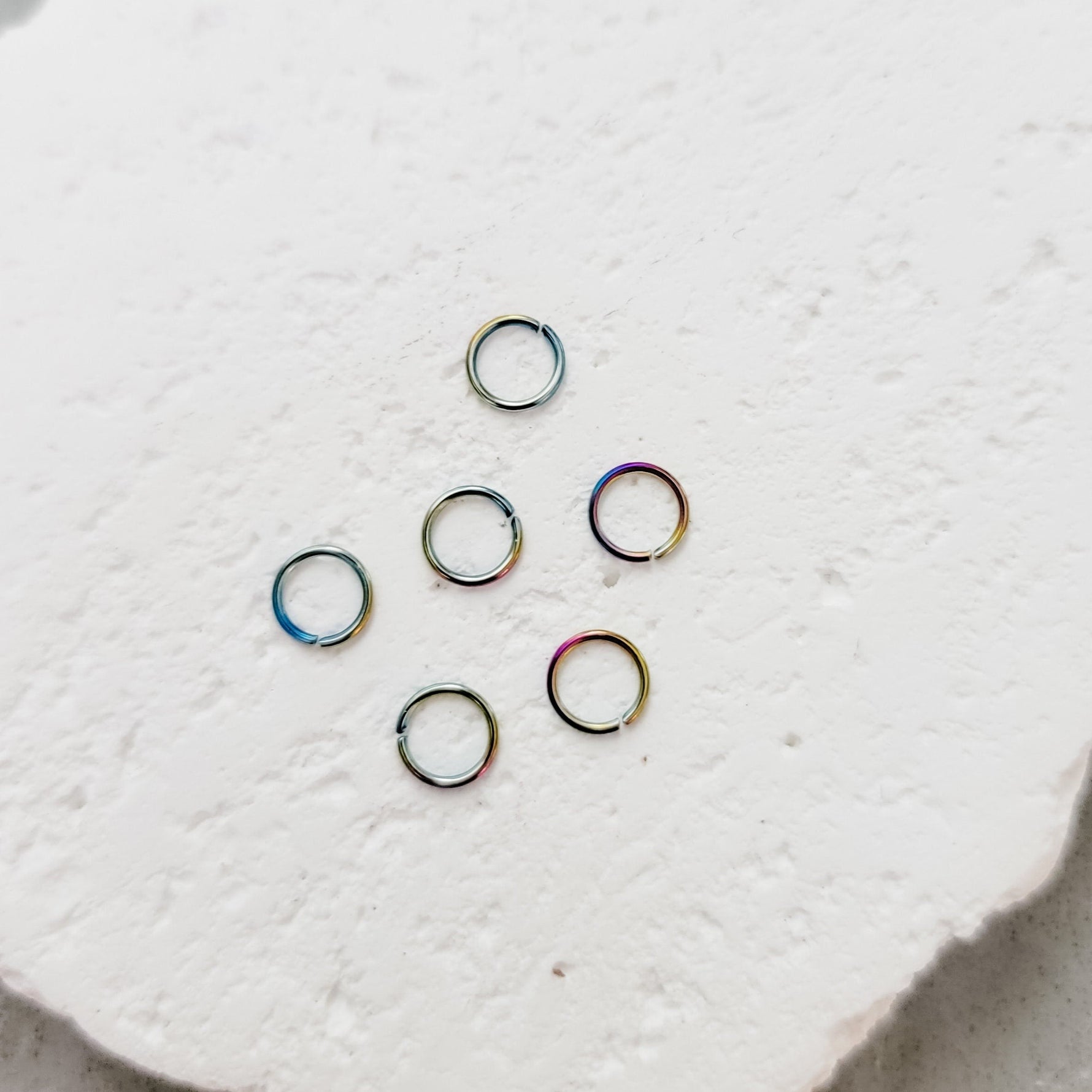 Rainbow 4mm Round Stainless Steel Jump Rings, 100 Pieces, Jump Ring 61 - 