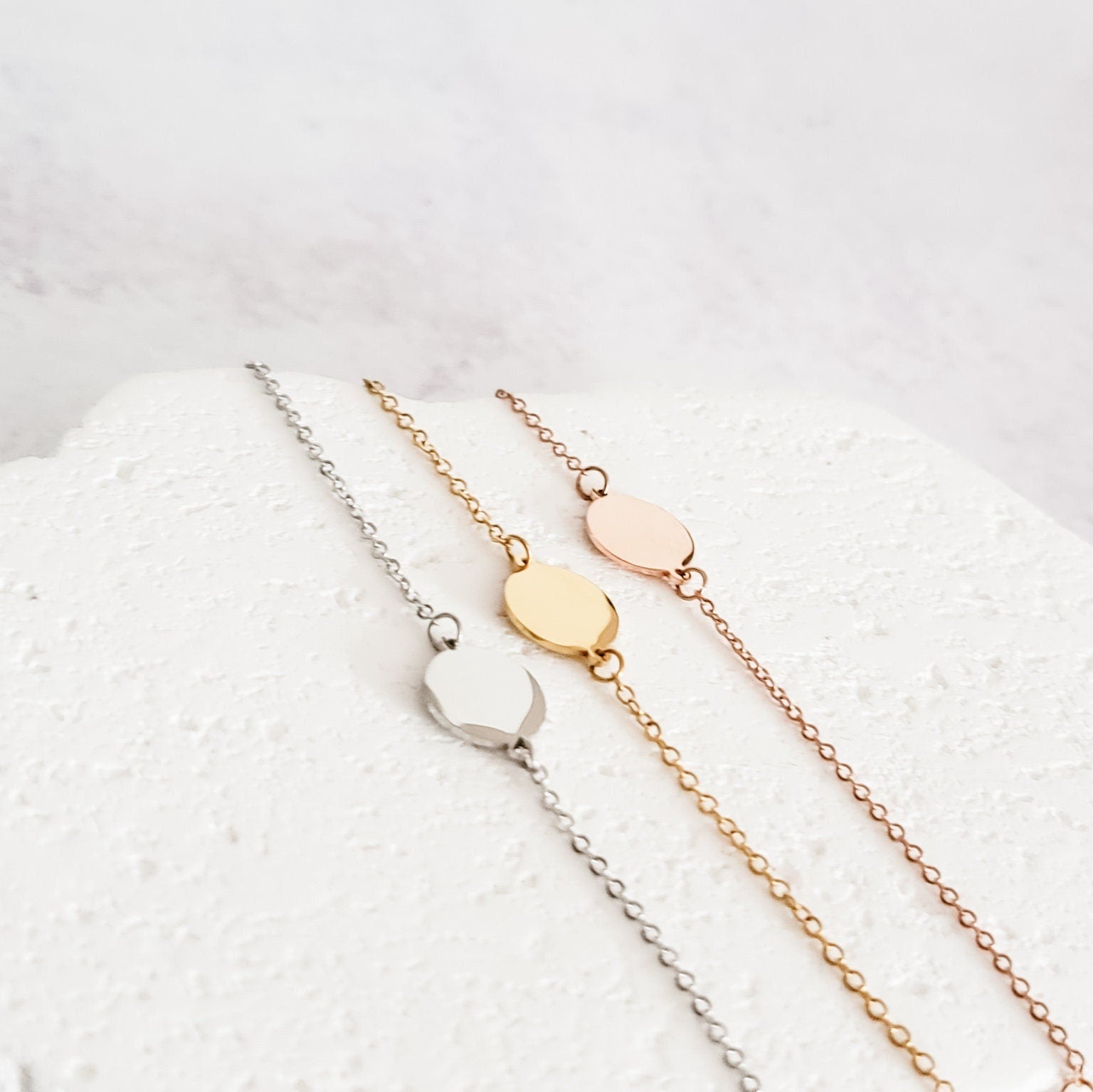 Round Charm Cable Chain Bracelet (Silver, Gold, or Rose Gold), 1 Total, Metal Blank 32 - 