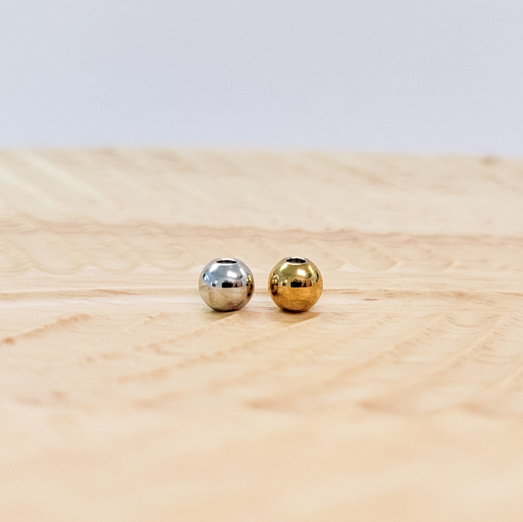 Round Spacer Beads (Silver or Gold, Diameter of 4mm, 5mm, or 6mm), 50 Pieces, Metal Blank 156 - 