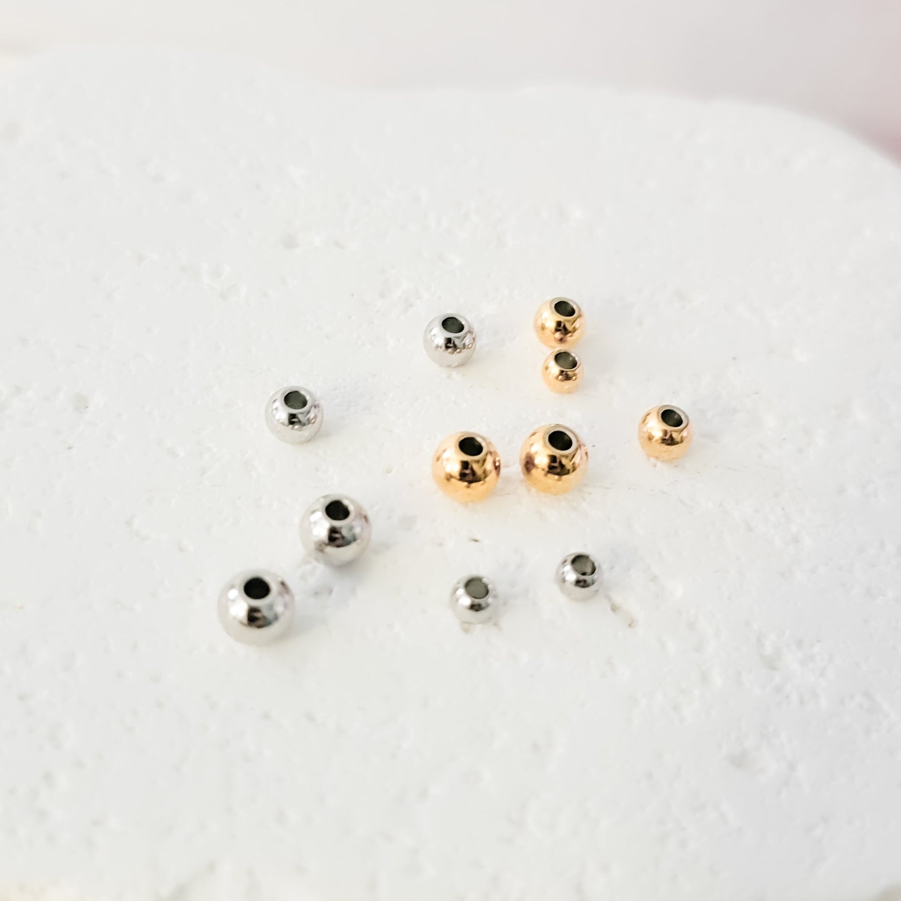 Round Spacer Beads (Silver or Gold, Diameter of 4mm, 5mm, or 6mm), 50 Pieces, Metal Blank 156 - 