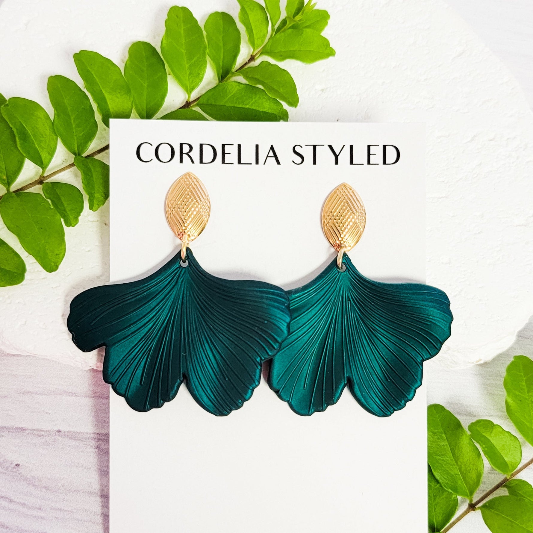 Satin Forest Green Ginkgo Leaf Pendants, 10 Pieces, Ginkgo 23 - 