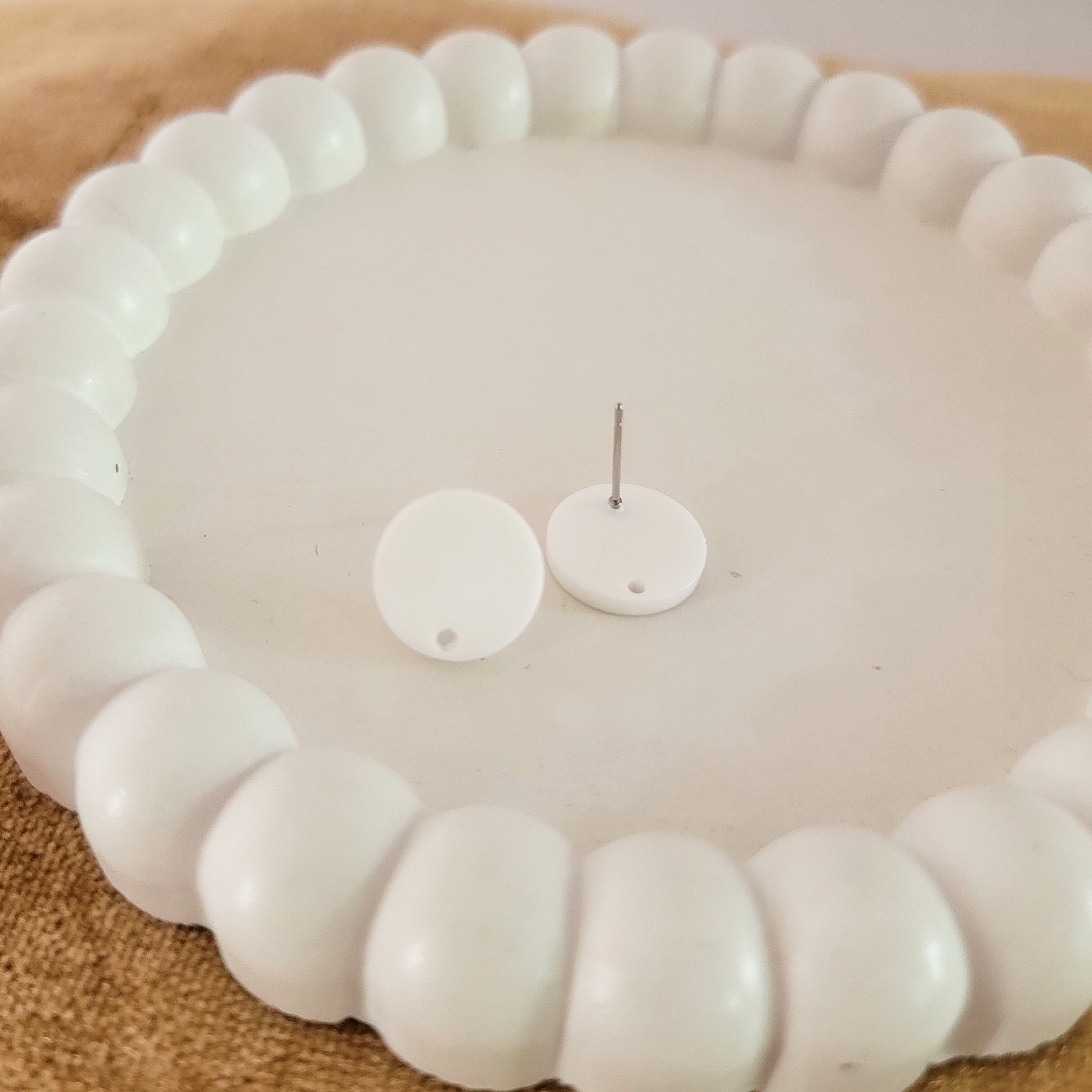 Satin White Acrylic Circle Stud Earring (14mm), 10 Pieces, Acrylic Stud 27 - 