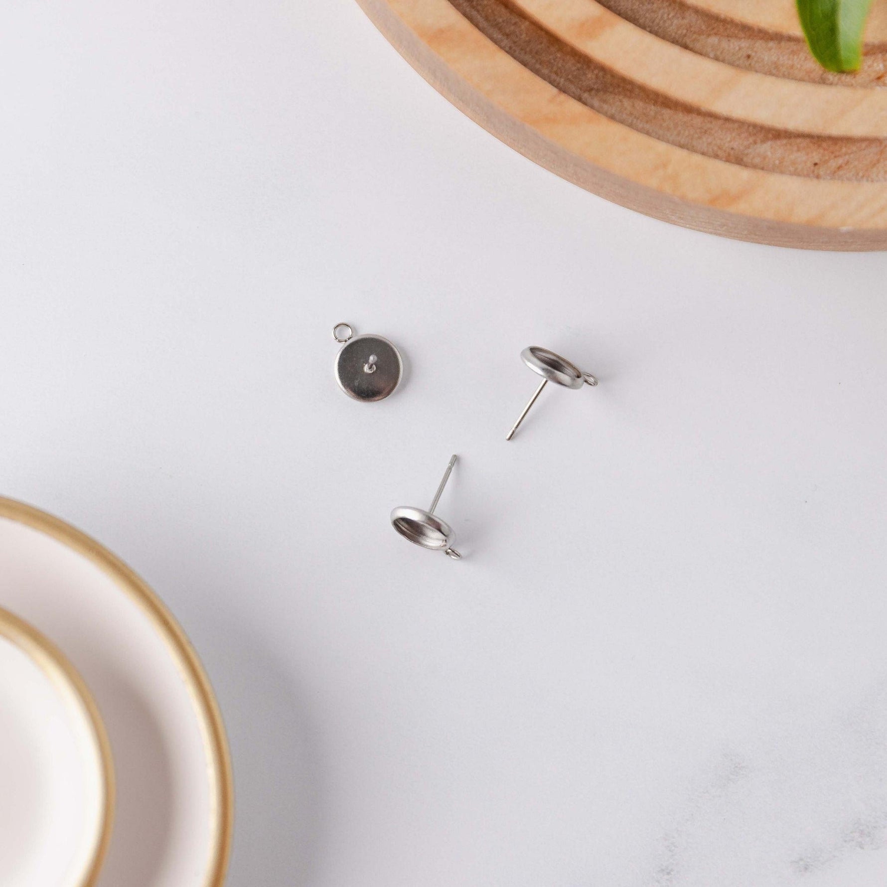Silver 12mm Stainless Steel Stud Bezel Connector (With Loop), 10 Pieces, Stud 72 - 