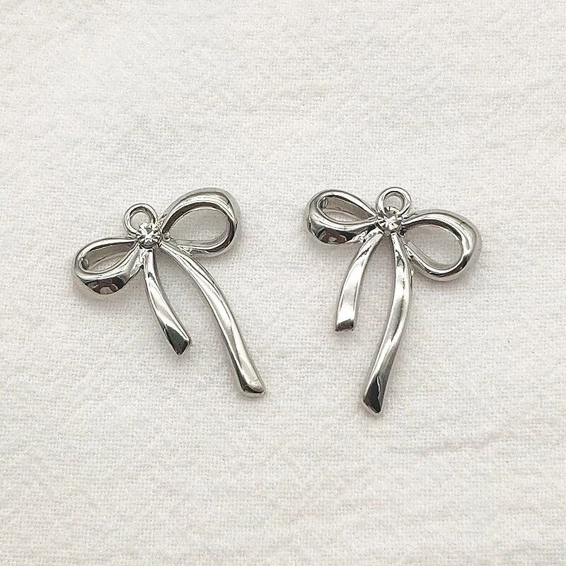 Silver Alloy Bow Pendant Charm, 10 Pieces, Bow 81 - 