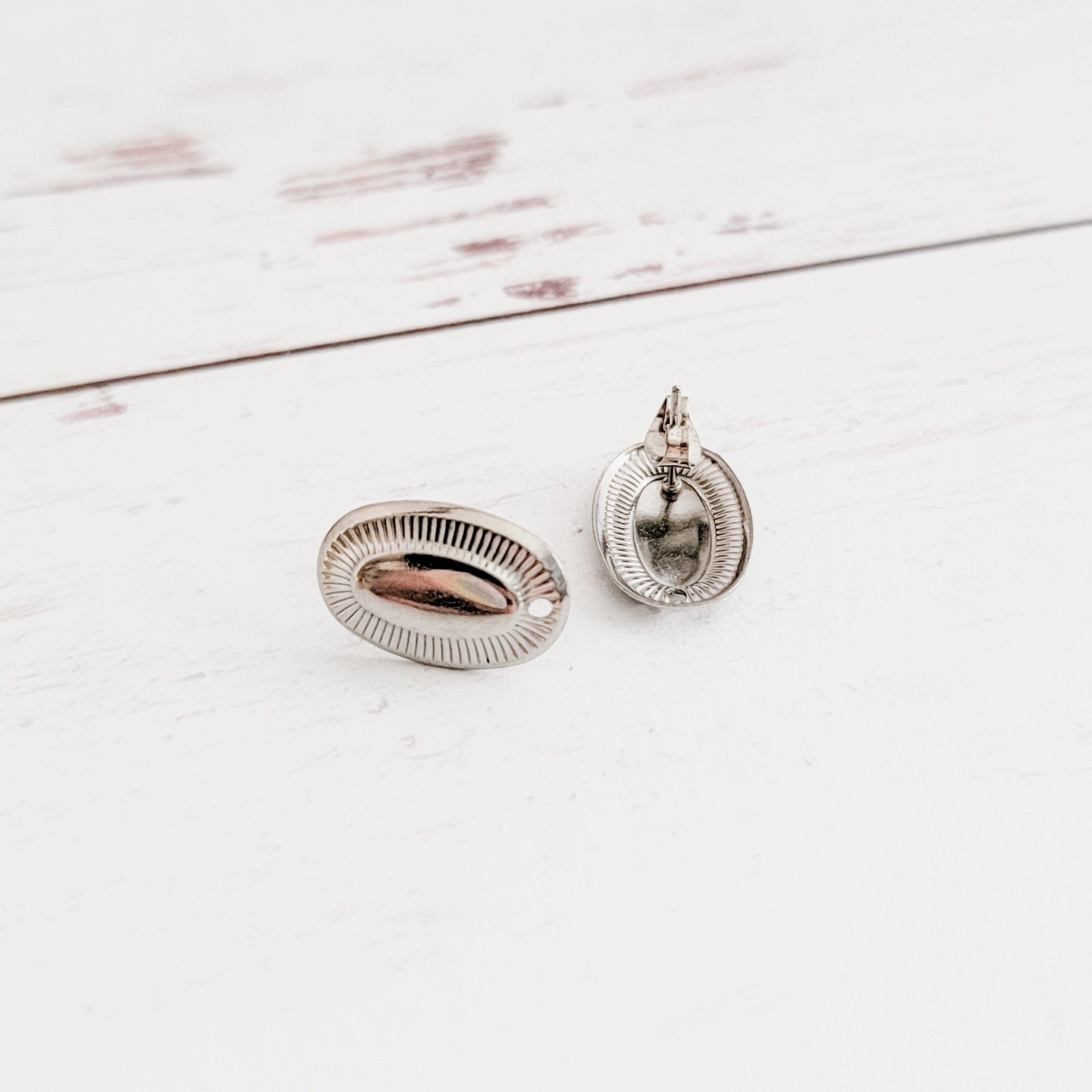 Silver Regency Oval Stud Connectors, 10 Pieces, Stud 100 - 