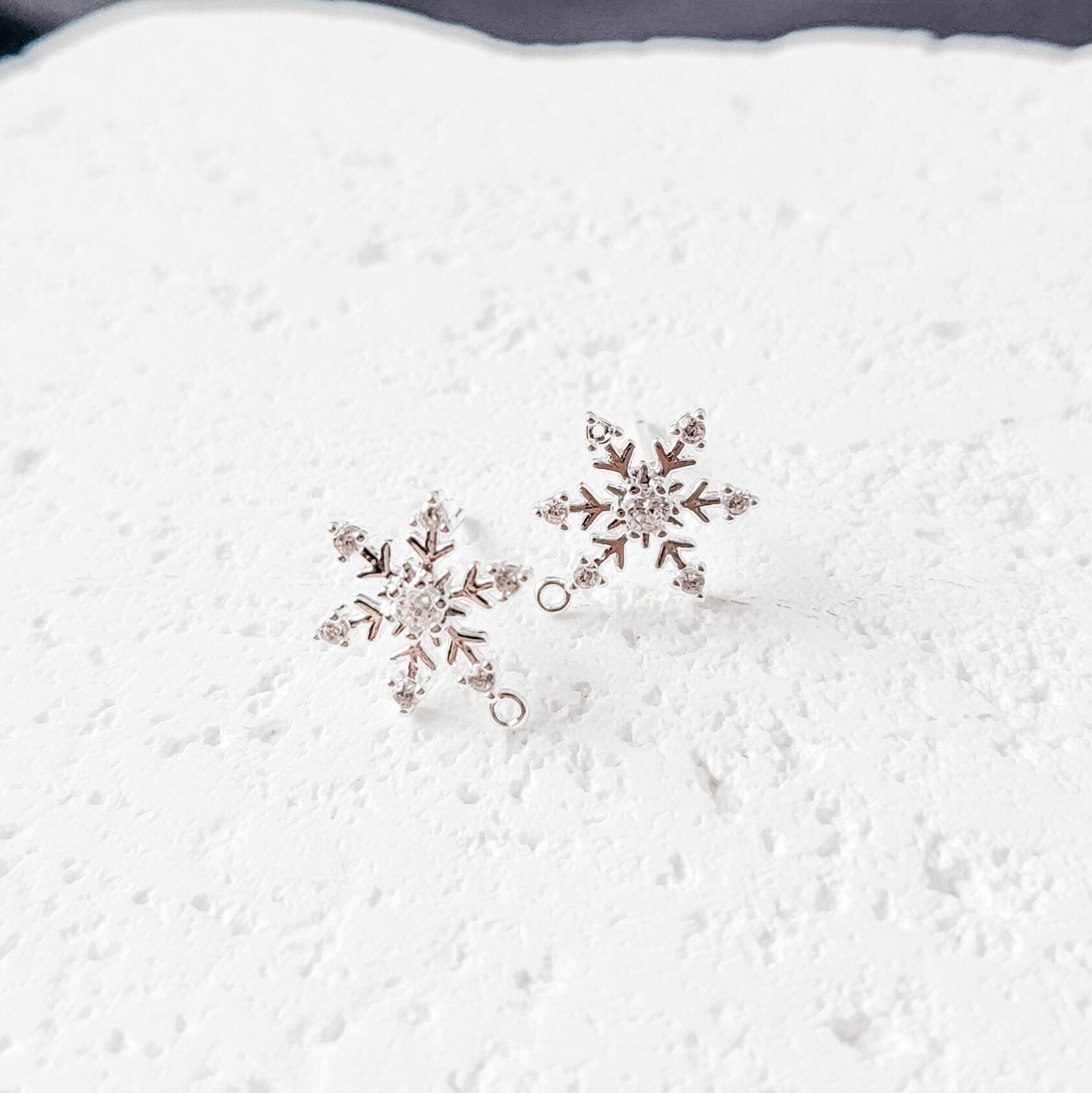 Silver Snowflake Cubic Zirconia Studs with Loops, 10 Pieces, Stud 36 - 