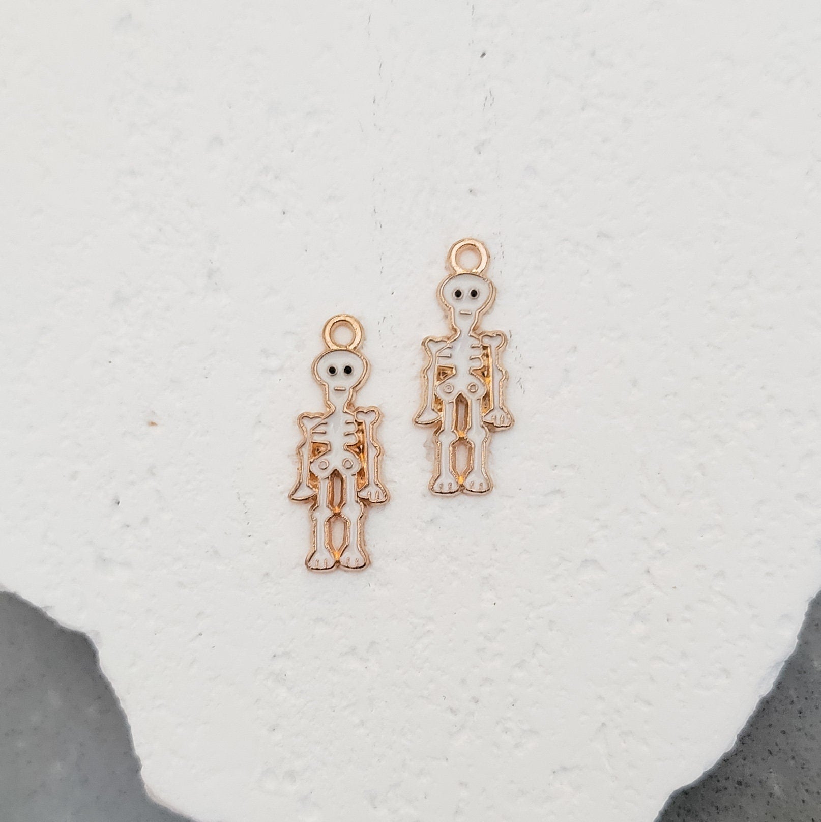 Skeleton (White and Gold) Enamel and Alloy Pendant Charm, 10 Pieces, Charm 10 - 