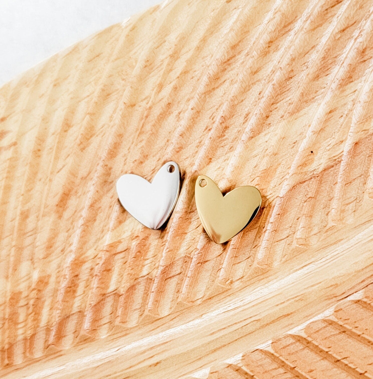 Small Angled Heart Charms with Attached Jump Rings (Silver or Gold), 5 Total, Metal Blank 41 - 