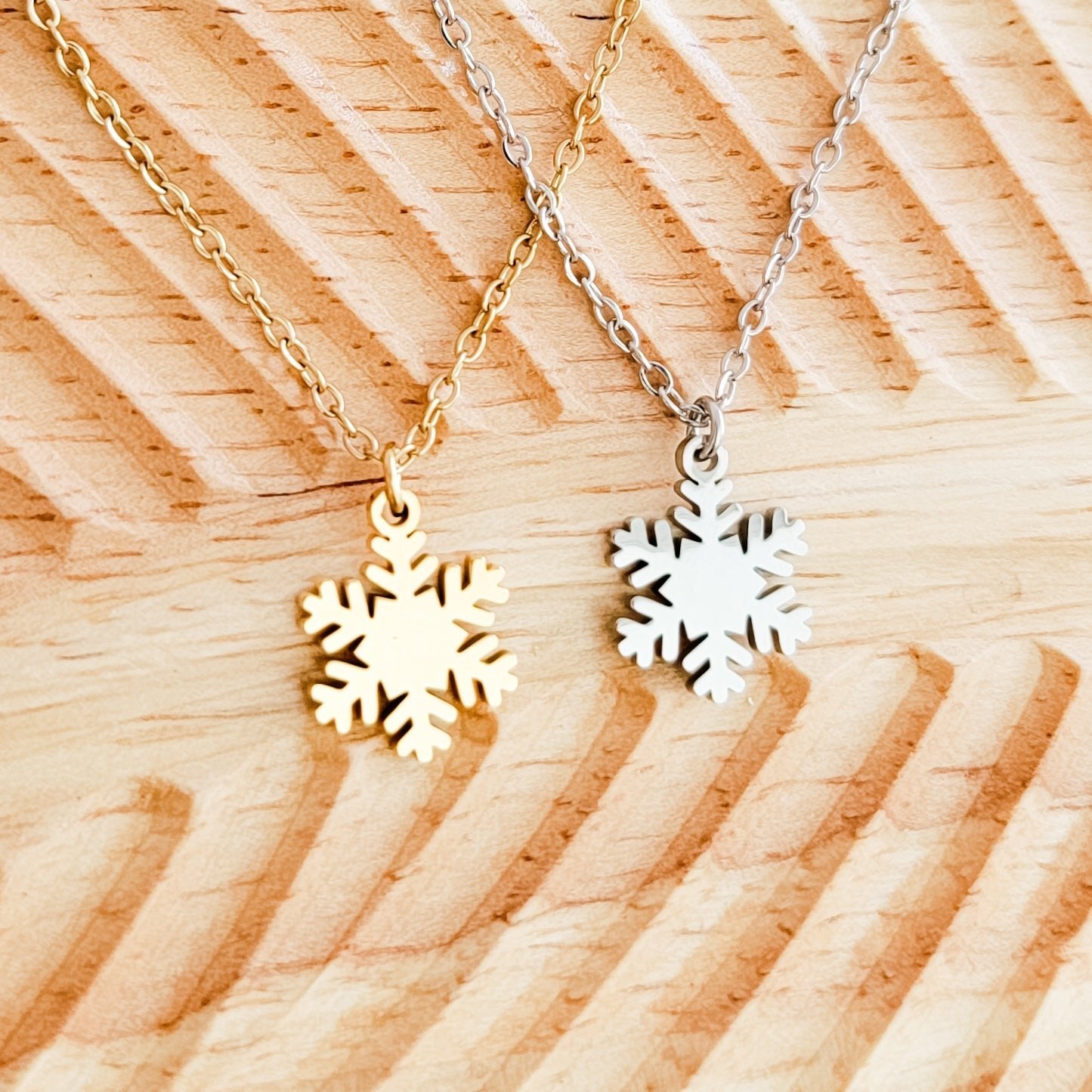 Snowflake Necklace (Silver or Gold), 1 Total, Metal Blank 181 - 
