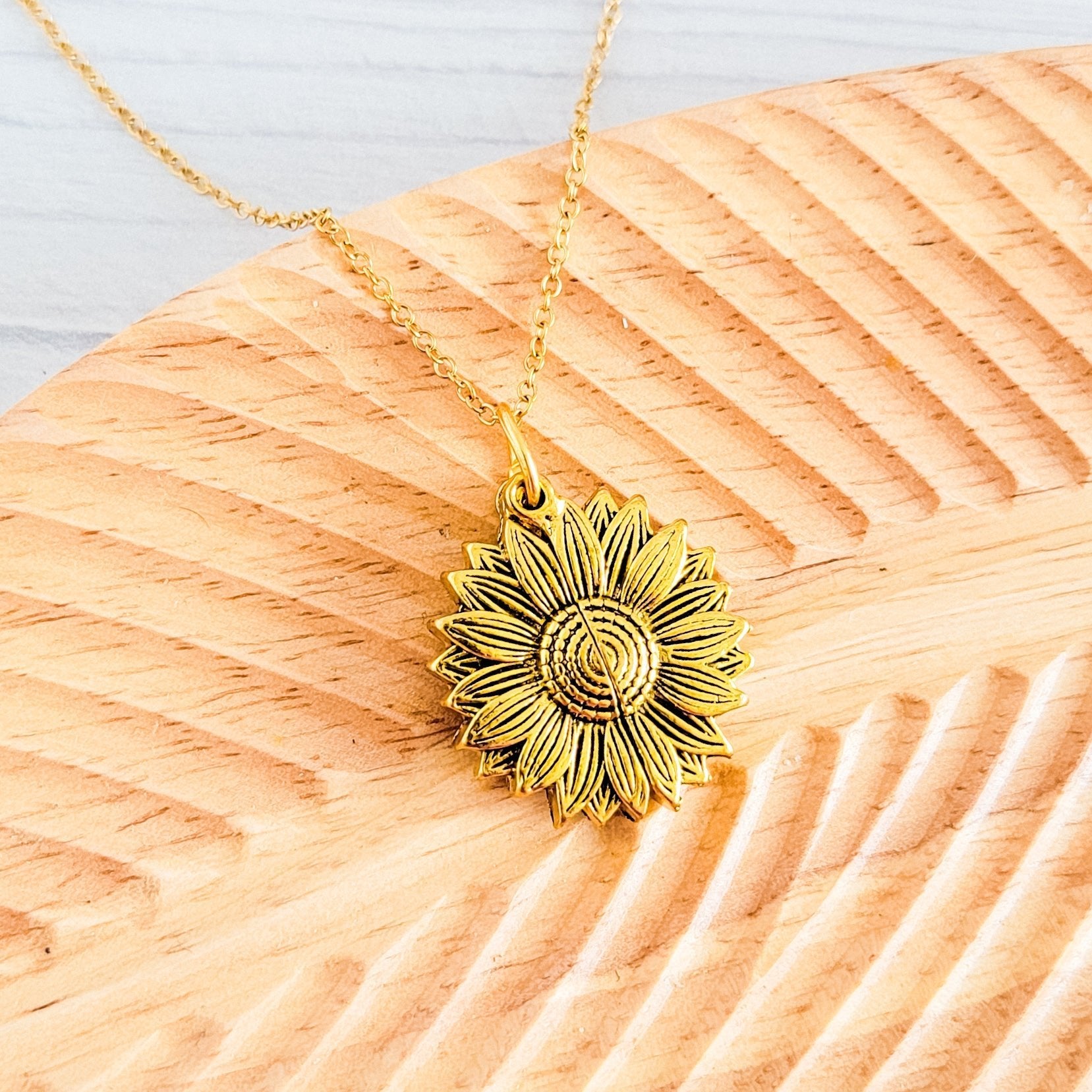 Sunflower Reveal Necklace (Silver or Gold), 1 Total, Metal Blank 153 - 