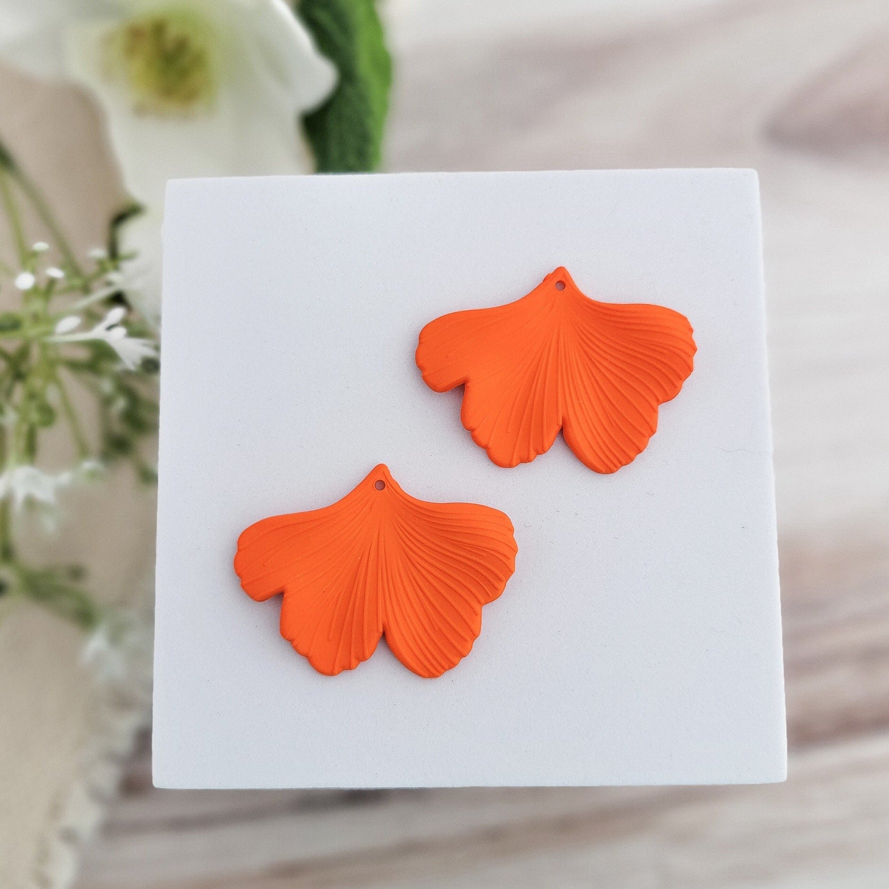 Tangerine Orange Ginkgo Leaf Pendants, 10 Pieces, Ginkgo 4 - 
