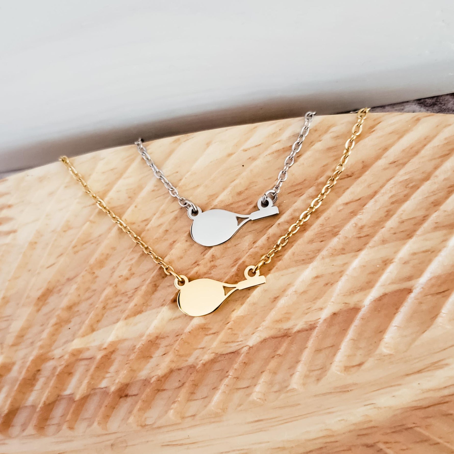 Tennis Racket Necklace (Silver or Gold), 1 Total, Metal Blank 113 - 