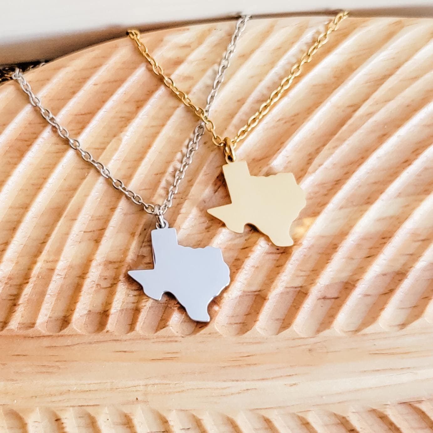 Texas Pendant Necklace (Silver or Gold), 1 Total, Metal Blank 110 - 