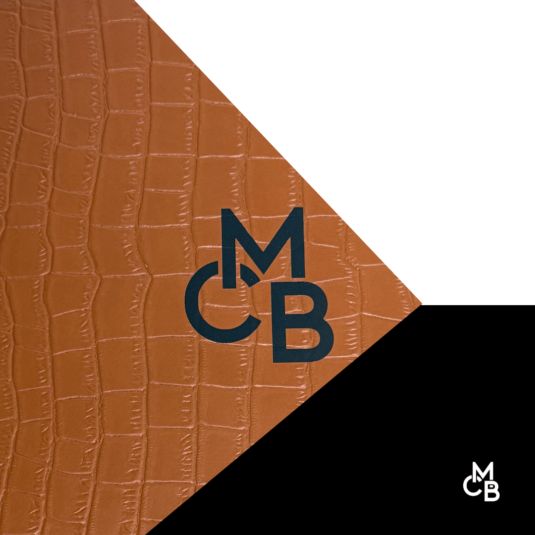 Textured Leatherette | ALLIGATOR ENGRAVES BLACK - LASERABLE LEATHERETTE
