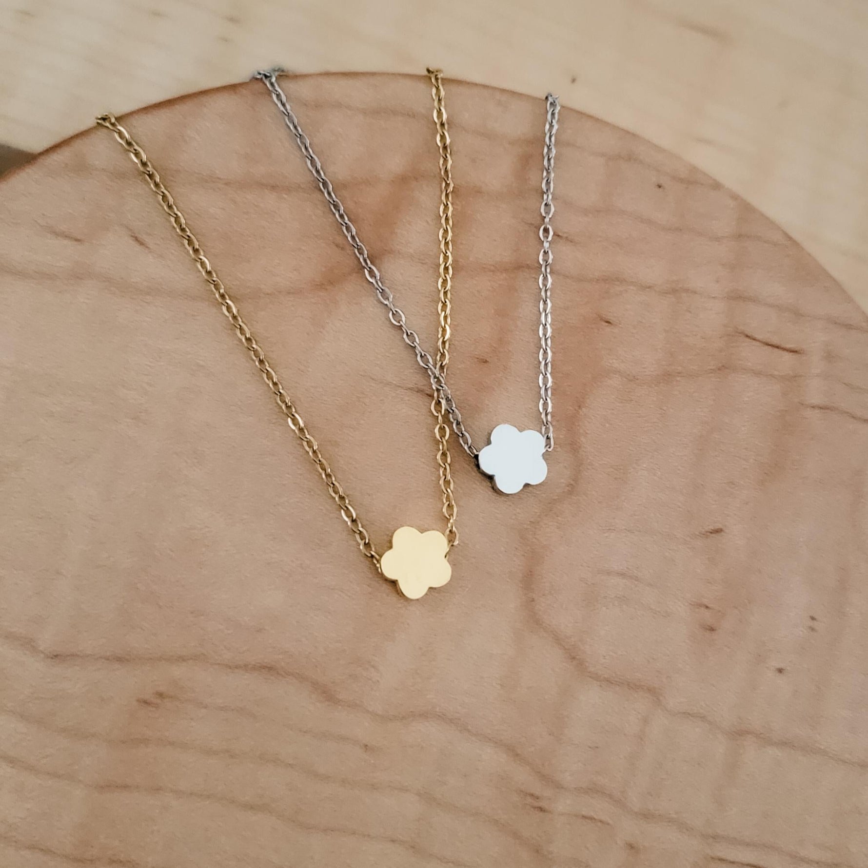 Tiny Flower Charm Necklace (Silver or Gold), 1 Total, Metal Blank 124 - 
