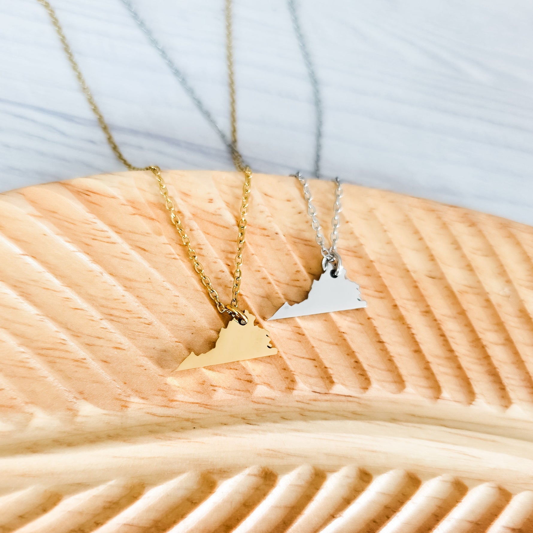 Virginia Pendant Necklace (Silver or Gold), 1 Total, Metal Blank 214 - 