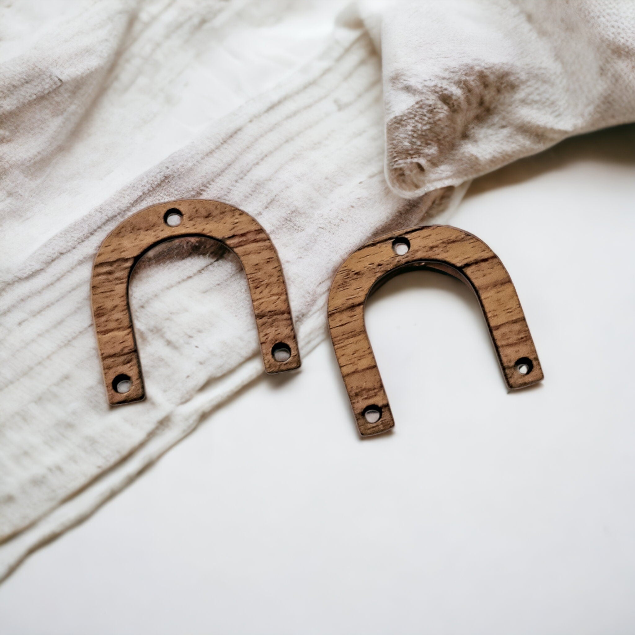 Walnut Wooden 25x25mm Arch Connectors, 10 Pieces, Wood 47 - 