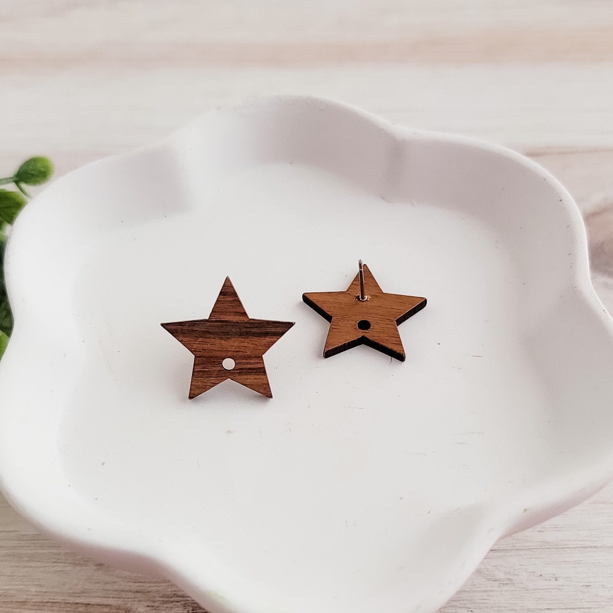 Walnut Wooden Star Studs, 10 Pieces, Wood 3 - 