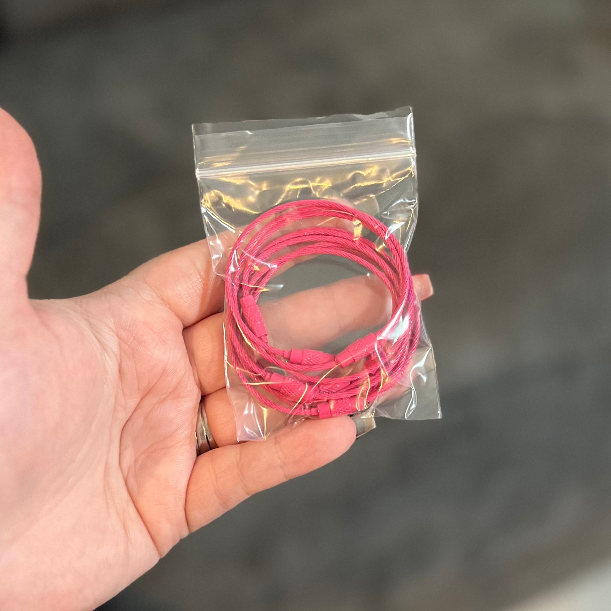 Wire Keychain Cable Thingie - Keychain Clips