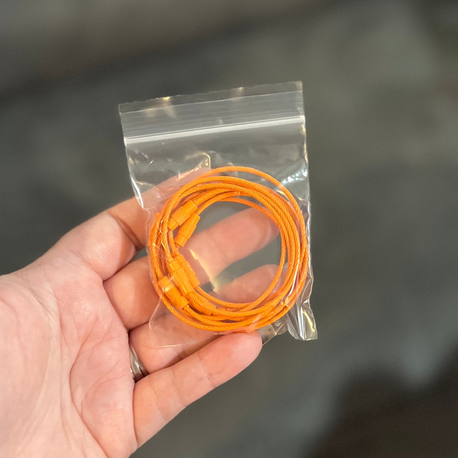Wire Keychain Cable Thingie - Keychain Clips