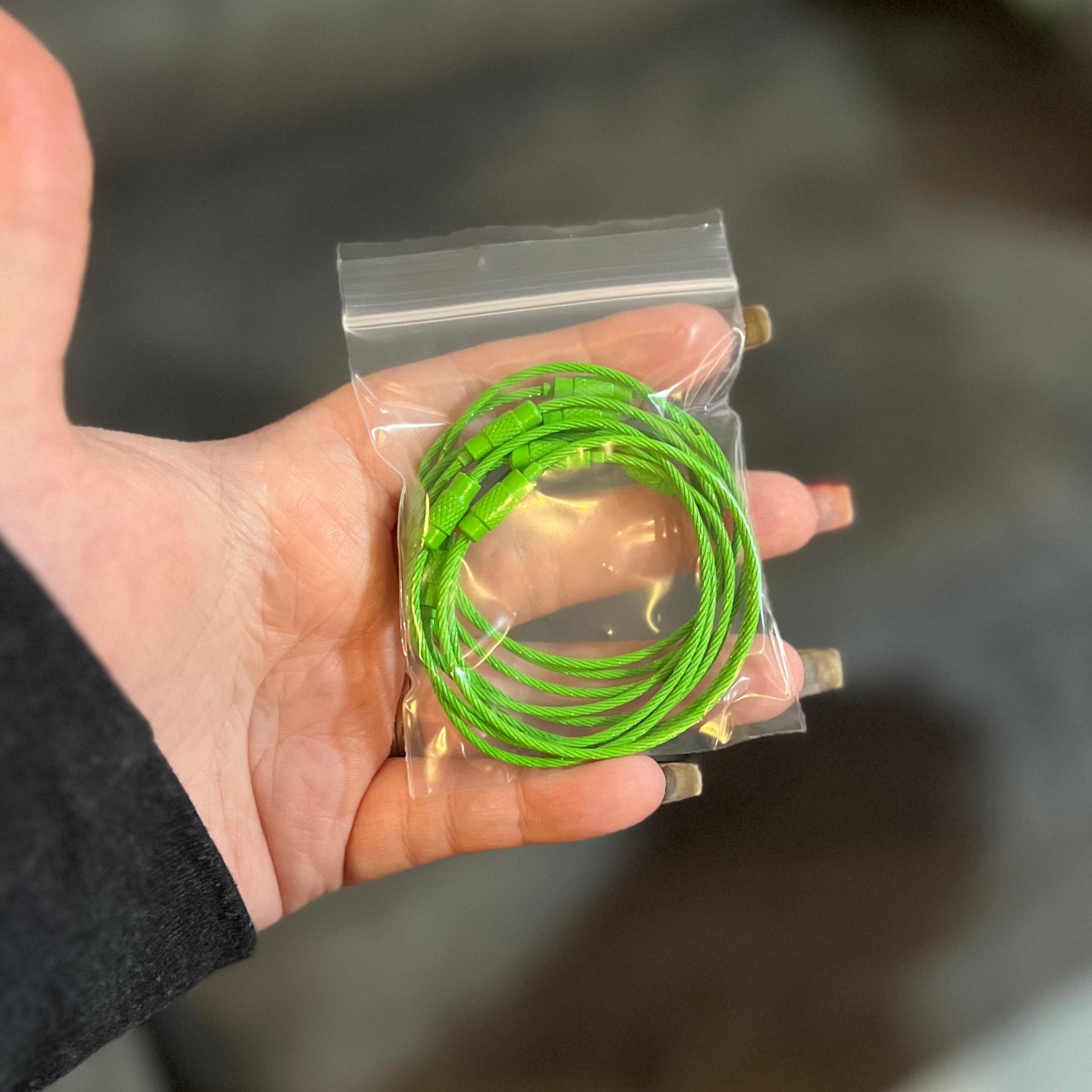 Wire Keychain Cable Thingie - Keychain Clips